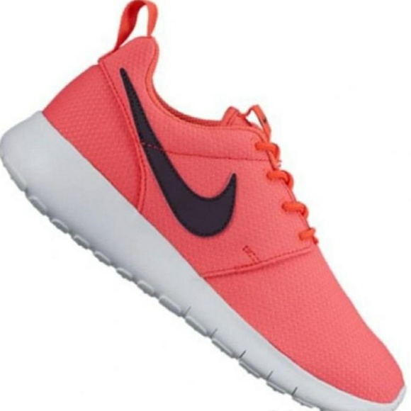 🔥 New Nike Roshe One (GS) Running Shoes Pink - Picture 6 of 6